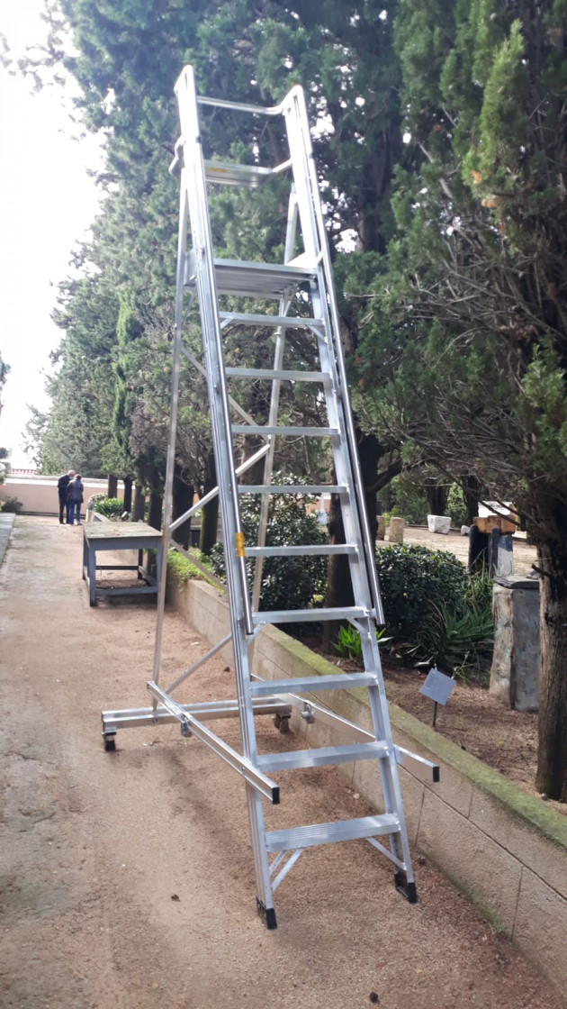 escala cementiri