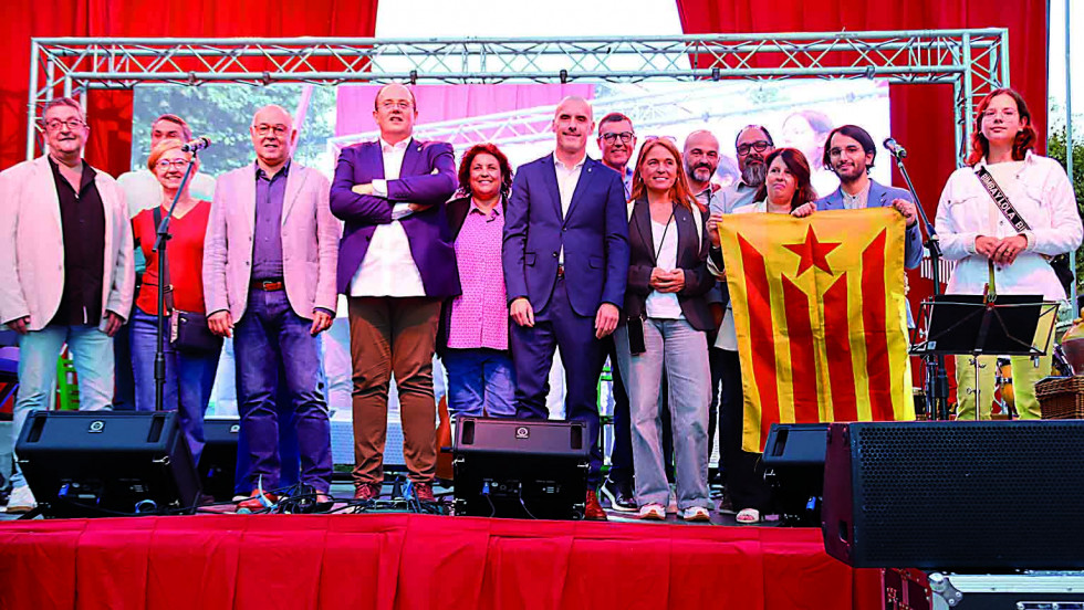 Som 1 alcaldes   xs