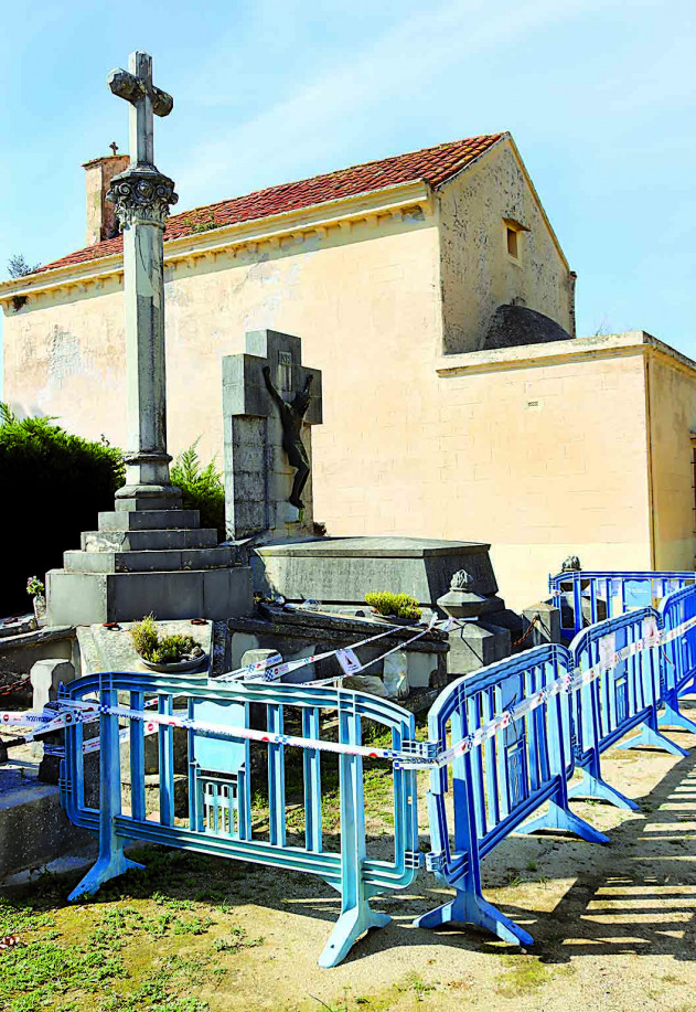 Panteó   xs